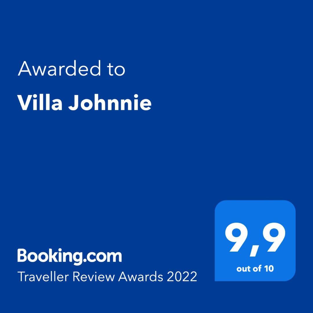 Villa Johnnie Pouládes Rom bilde